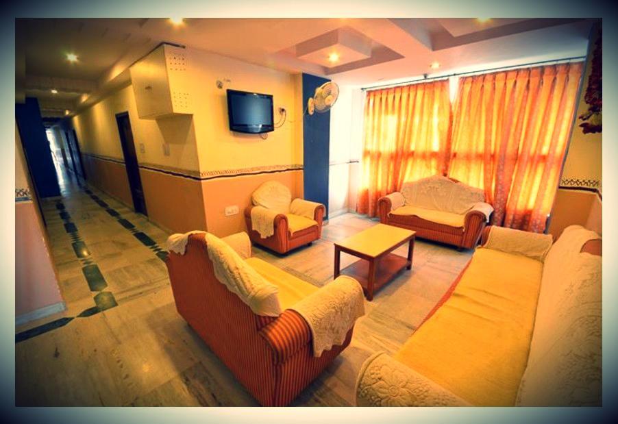 ג'ודפור Hotel High Pointe מראה חיצוני תמונה