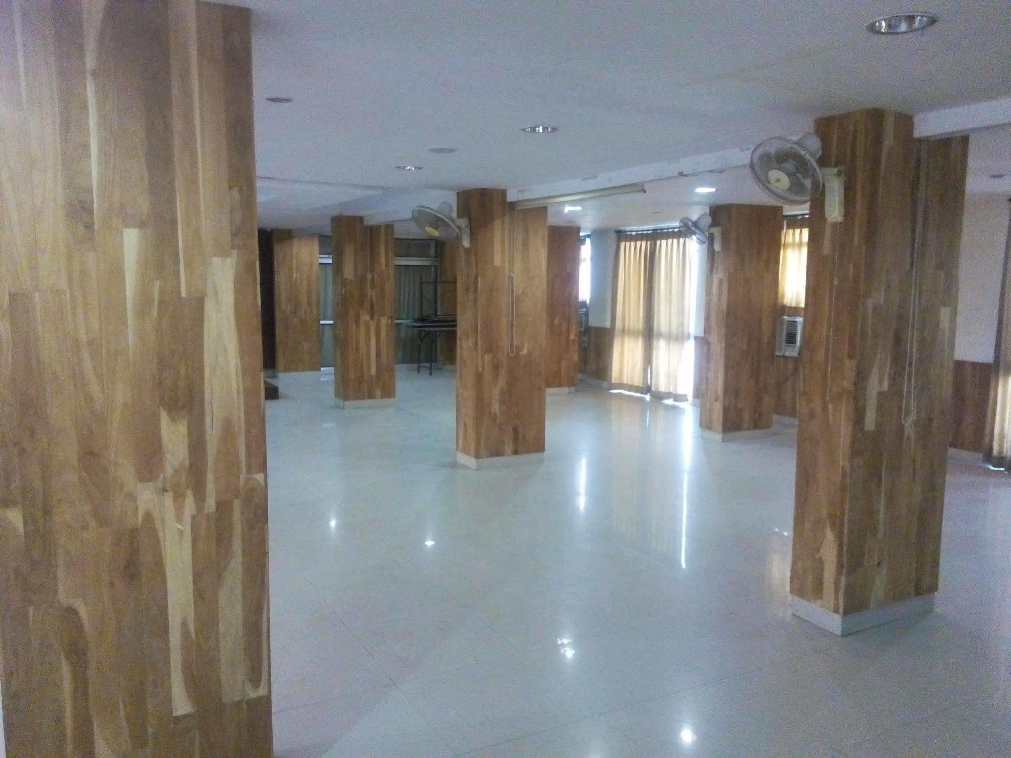 ג'ודפור Hotel High Pointe מראה חיצוני תמונה